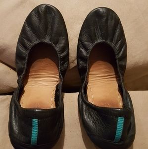 Black matte Tieks, size 8
